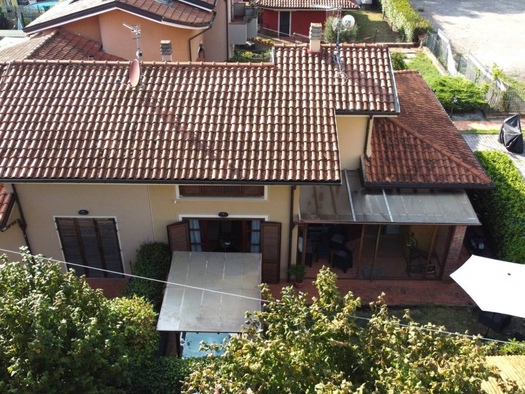 Villa a Barga in Via Giovanni Pascoli, 107 - Foto 3