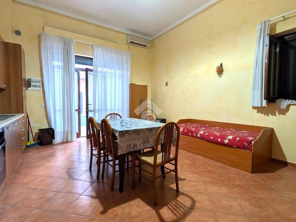 Appartamento a Margherita di savoia in Corso Nunzio Ricco, 72 - Foto 4