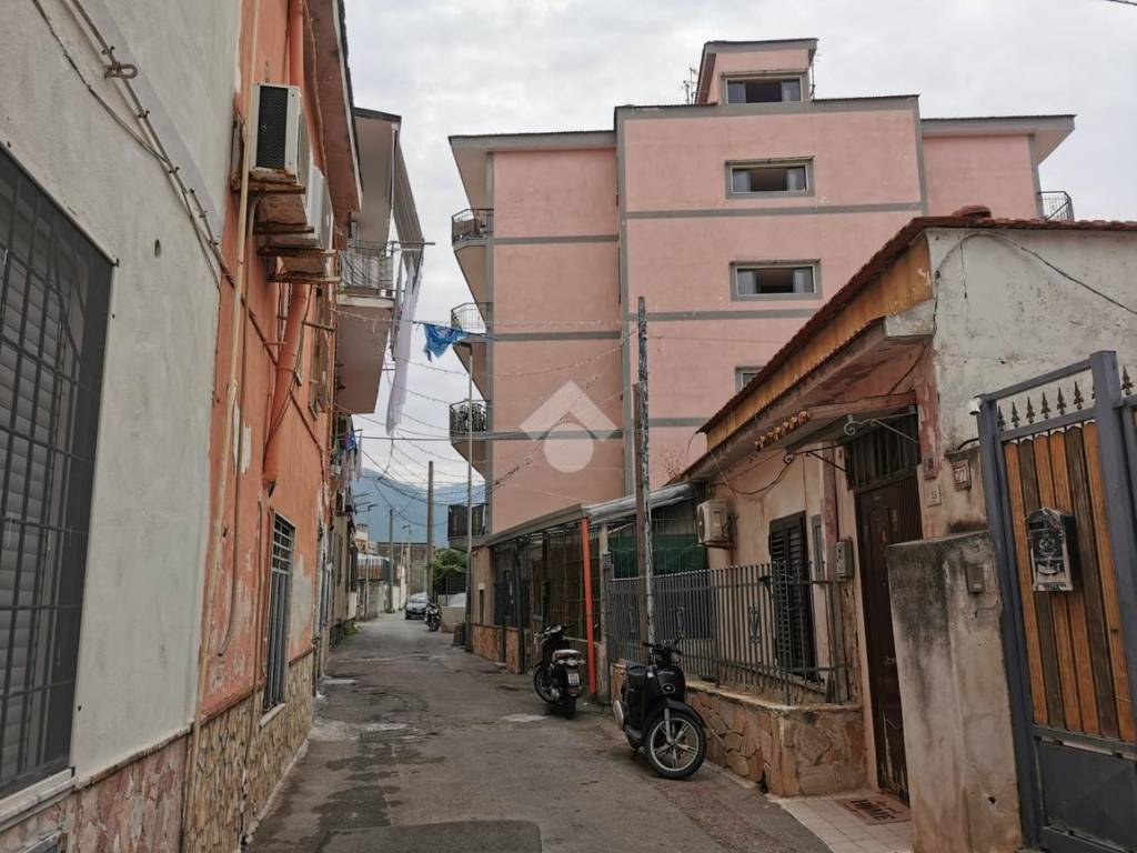 Appartamento a Castellammare di stabia in Traversa Iovino, 15 - Foto 3