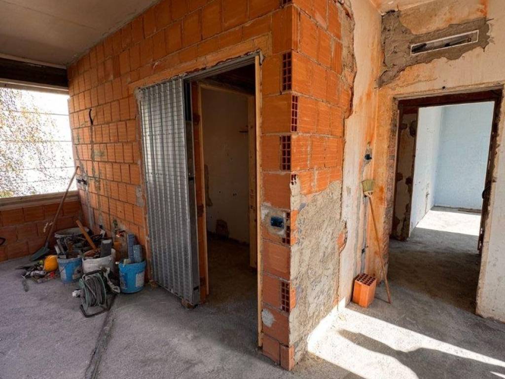 Appartamento a Montecatini-terme in Via Abruzzo - Foto 2
