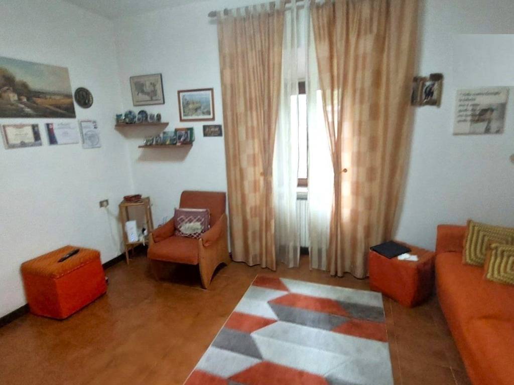 Villa a Cantagallo in Via delle Case Nuove - Foto 3