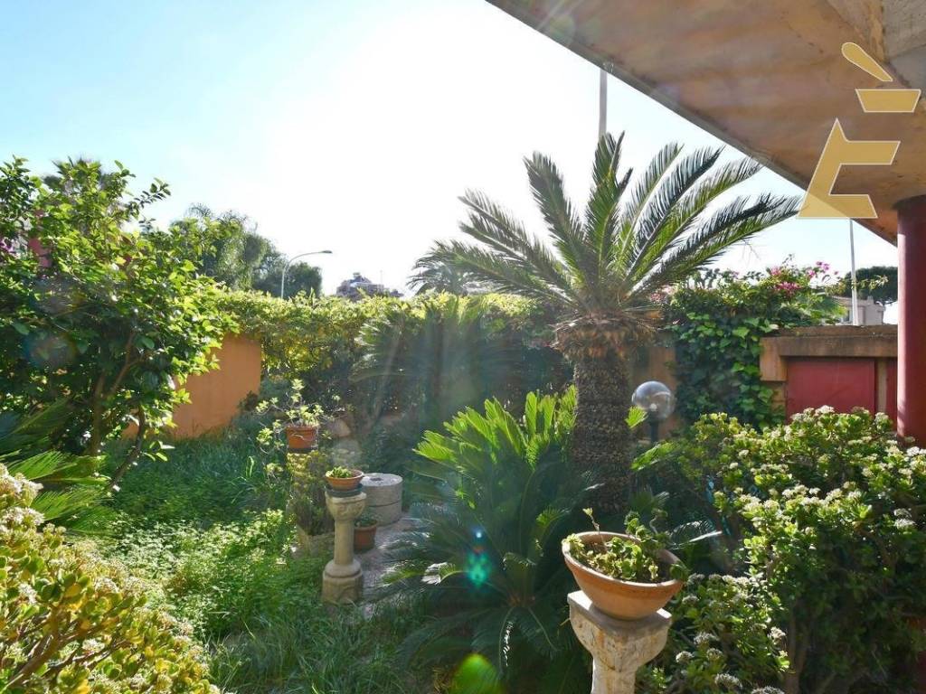 Villa a Cagliari in Via Varsavia - Foto 2