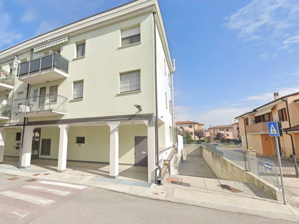 Immobile a Porto mantovano in Via Karol Wojtyla - Foto 4