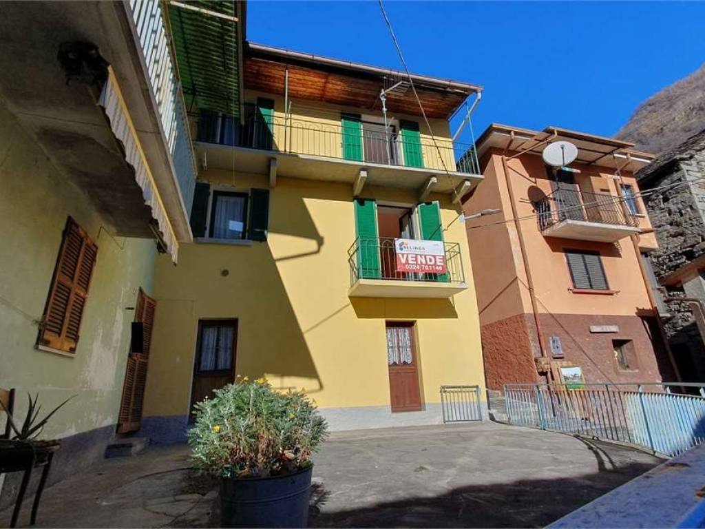 Casa indipendente a Montescheno in frazione Cresti, 12 - Foto 3
