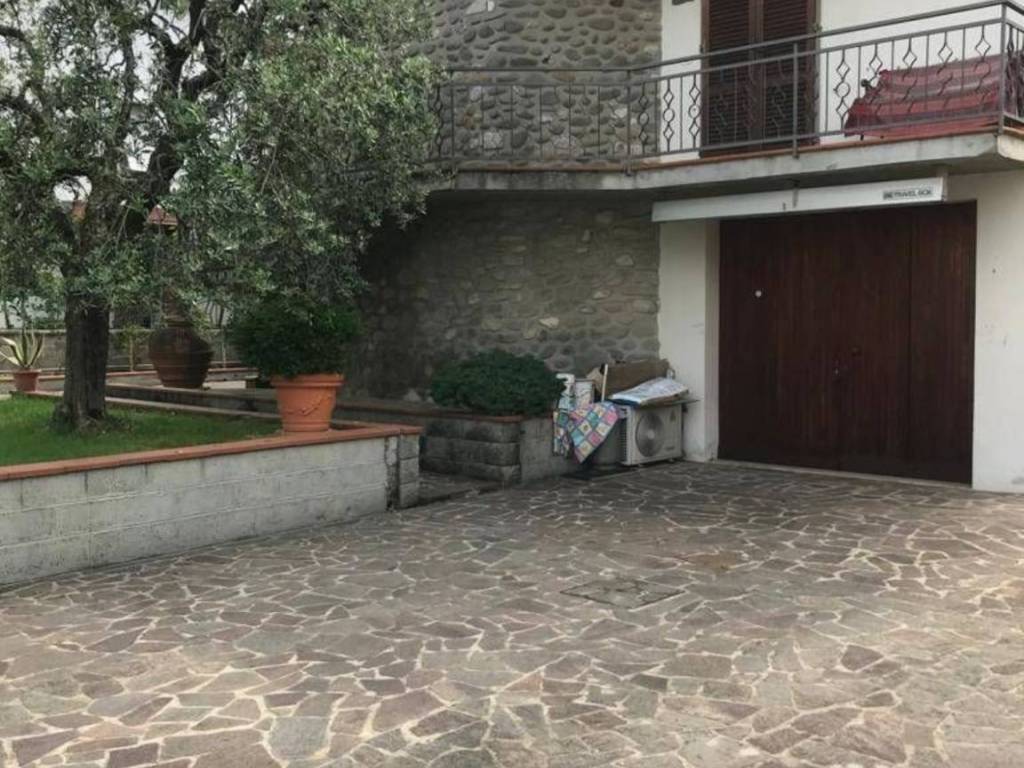 Villa a Pistoia in Via Pontenuovo e Croce, 16 - Foto 3