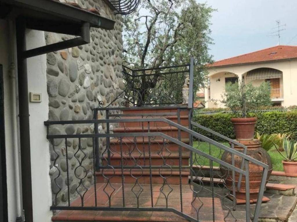 Villa a Pistoia in Via Pontenuovo e Croce, 16 - Foto 5