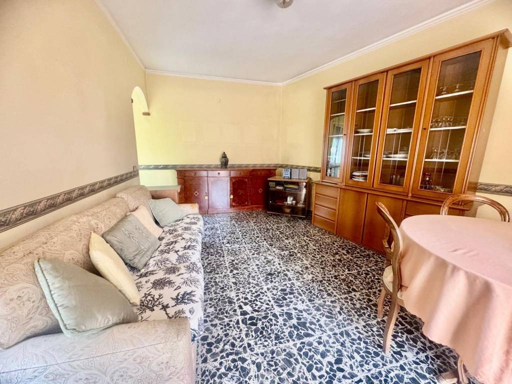 Appartamento a Lanusei in Via Giosuè Carducci - Foto 4