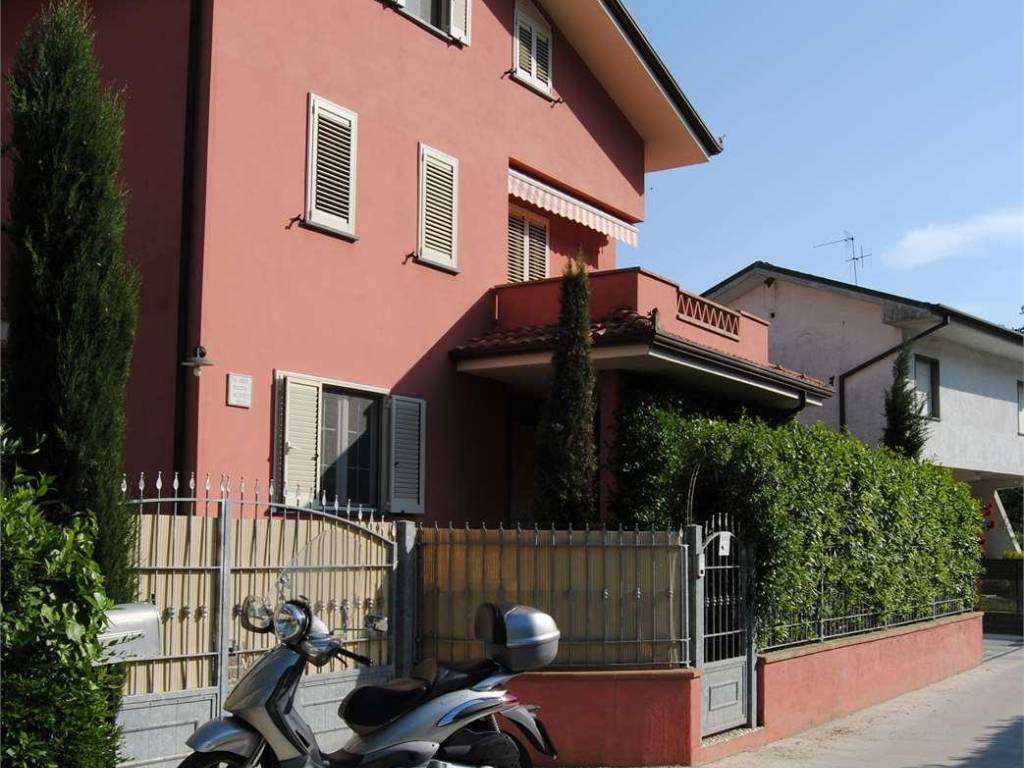 Casa indipendente a Massarosa in bozzano - Foto 4