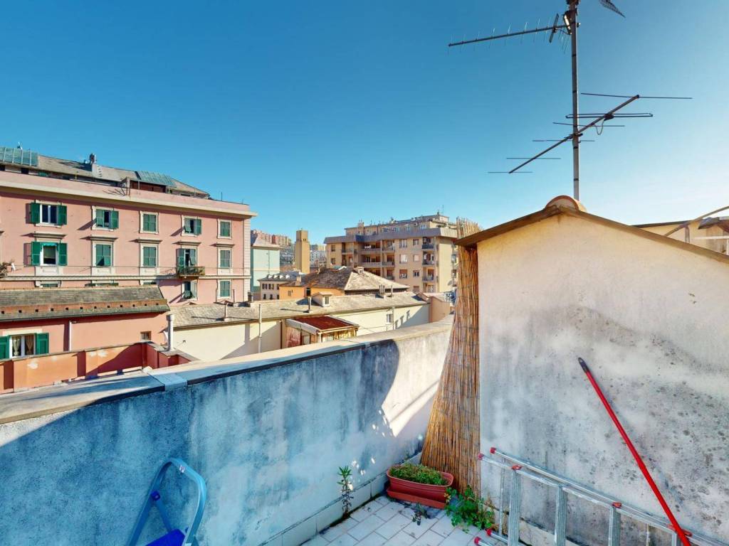 Appartamento a Genova in Via Ponterotto, 12 - Foto 5