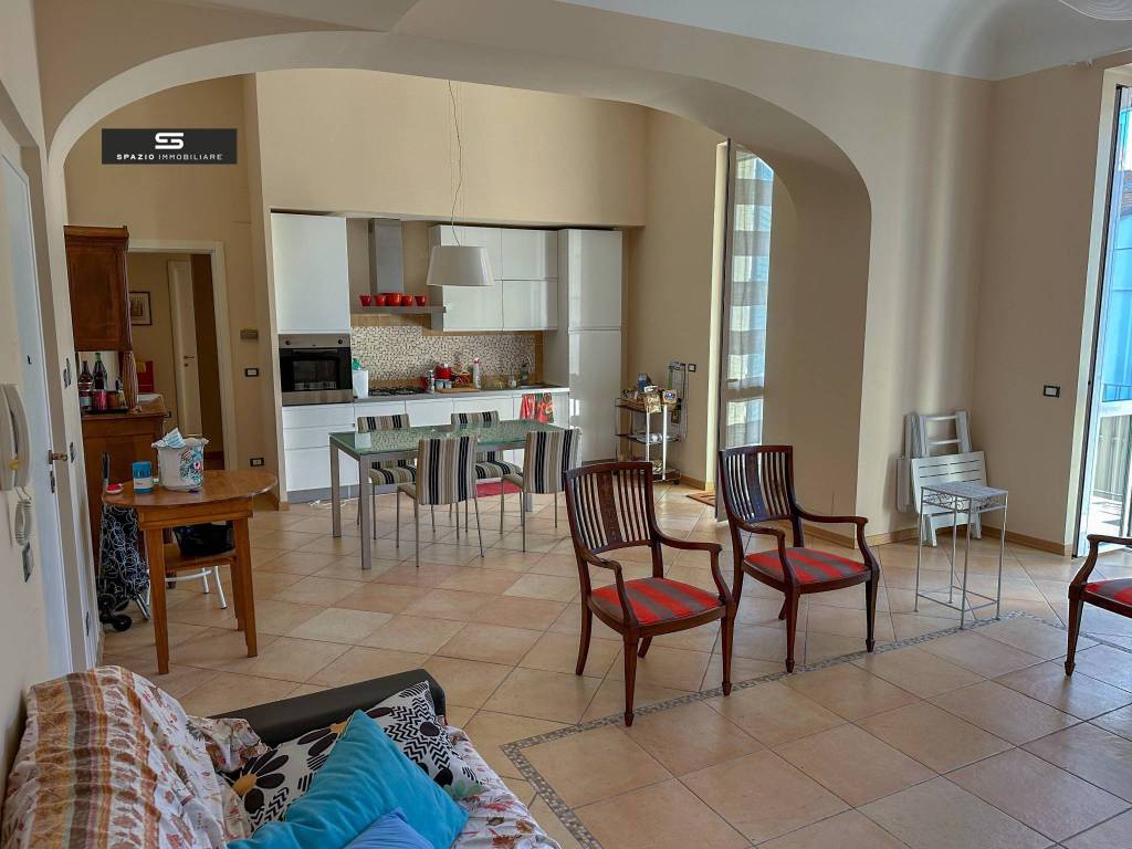 Appartamento a Alba adriatica in Via Roma, 66 - Foto 5