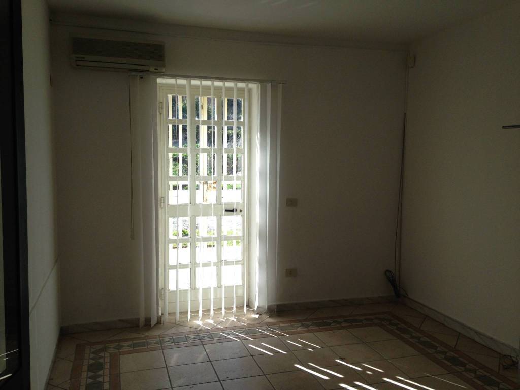 Immobile a Crotone in Via Mario Nicoletta, 104 - Foto 4