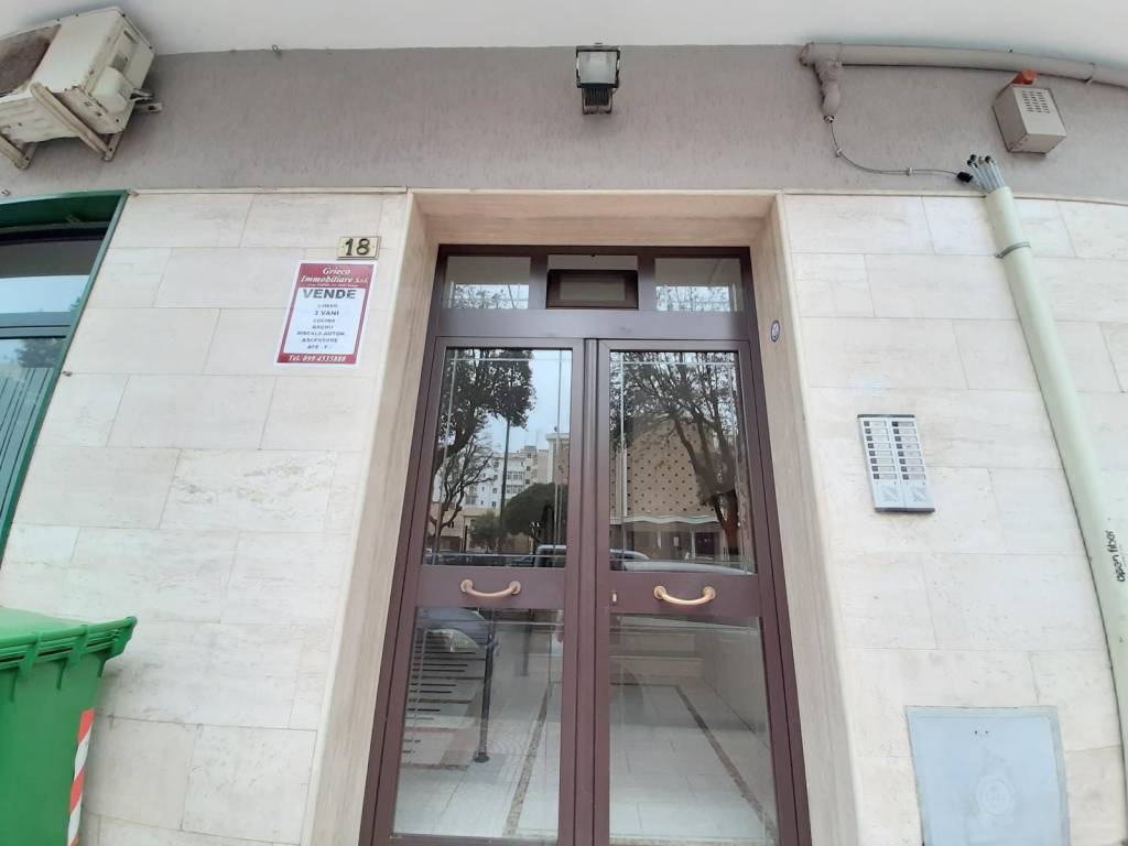 Appartamento a Taranto in Via Pio XII, 18 - Foto 3