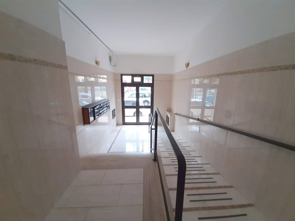 Appartamento a Taranto in Via Pio XII, 18 - Foto 5