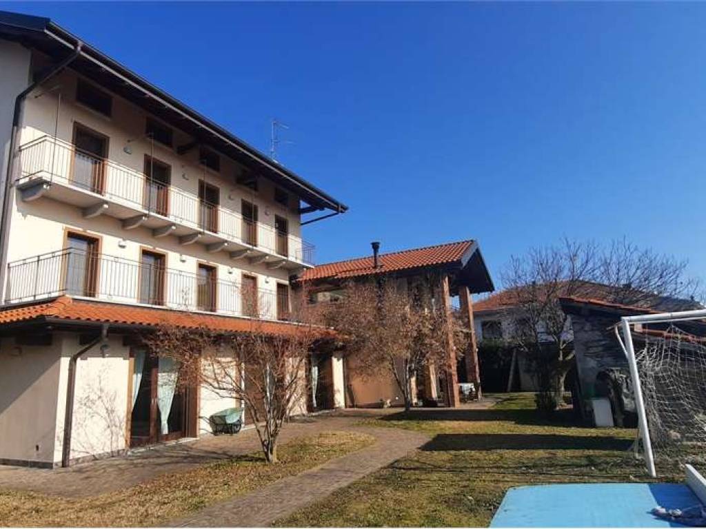 Villa a Borgomanero - Foto 2