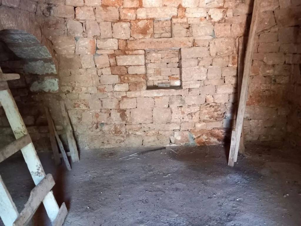Rustico / casale a Ceglie messapica in Contrada Votano Russo S.N.C. - Foto 4