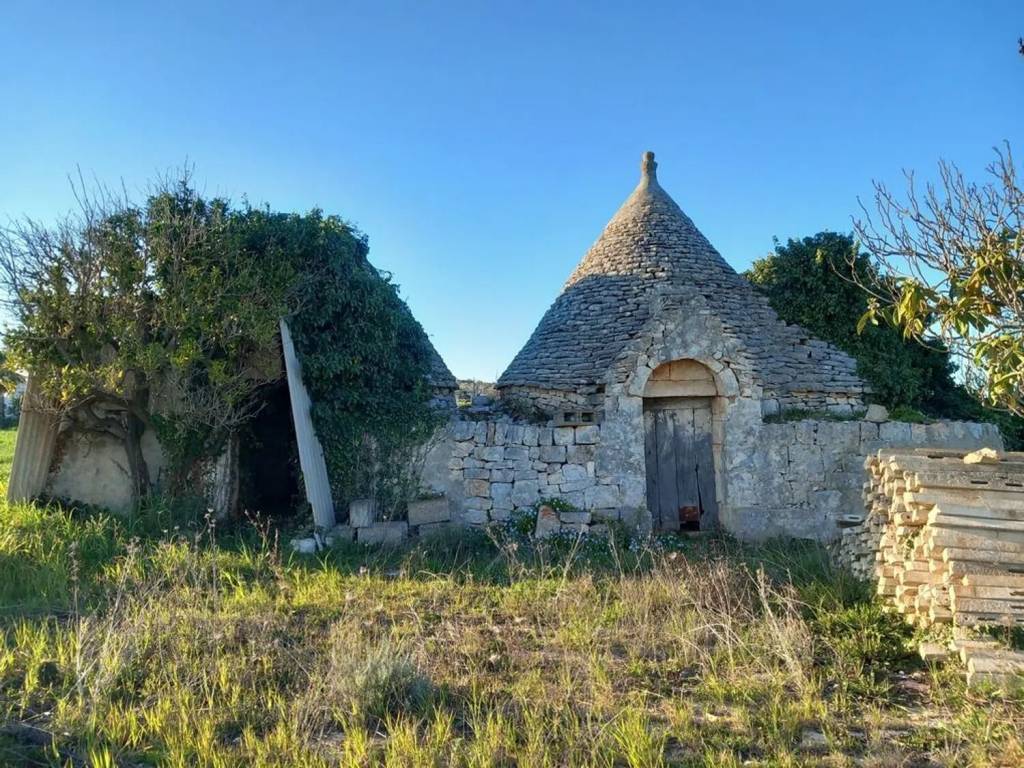 Rustico / casale a Ceglie messapica in Contrada Campo Orlando S.N.C. - Foto 3