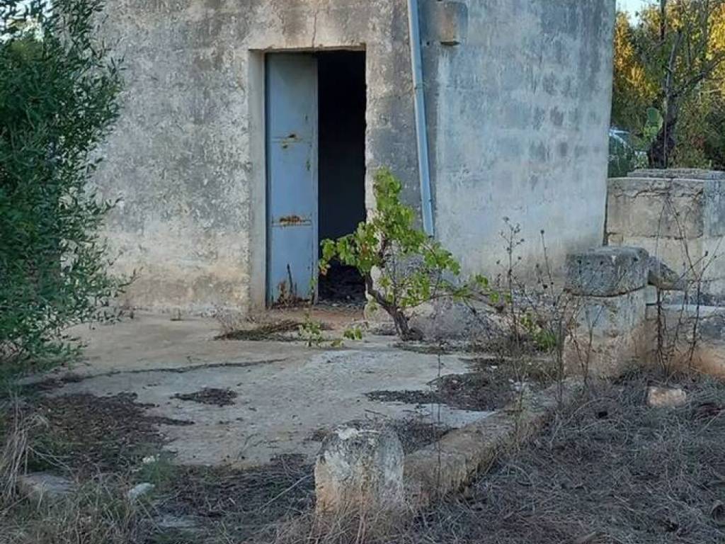 Rustico / casale a Carovigno in Contrada Deserto S.N.C. - Foto 3