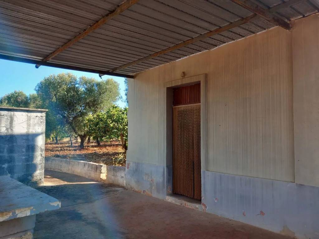 Rustico / casale a Francavilla fontana in Contrada Palmo S.N.C. - Foto 5