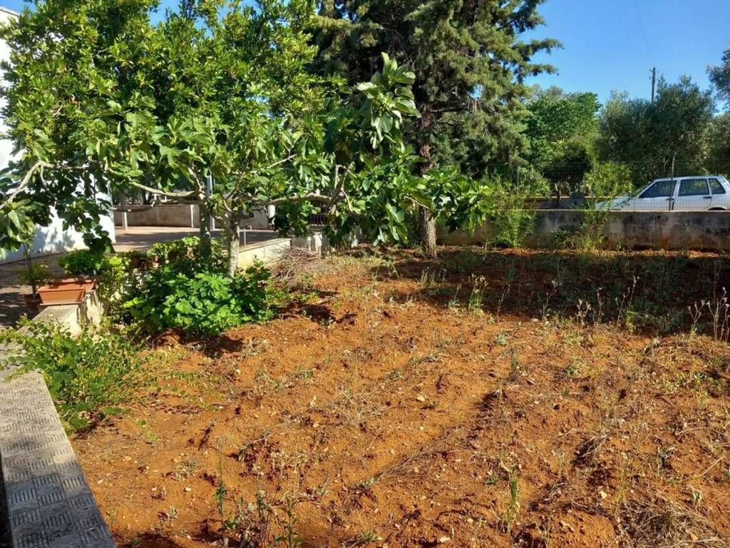 Villa a Francavilla fontana in Contrada Forleo Superiore S.N.C. - Foto 4