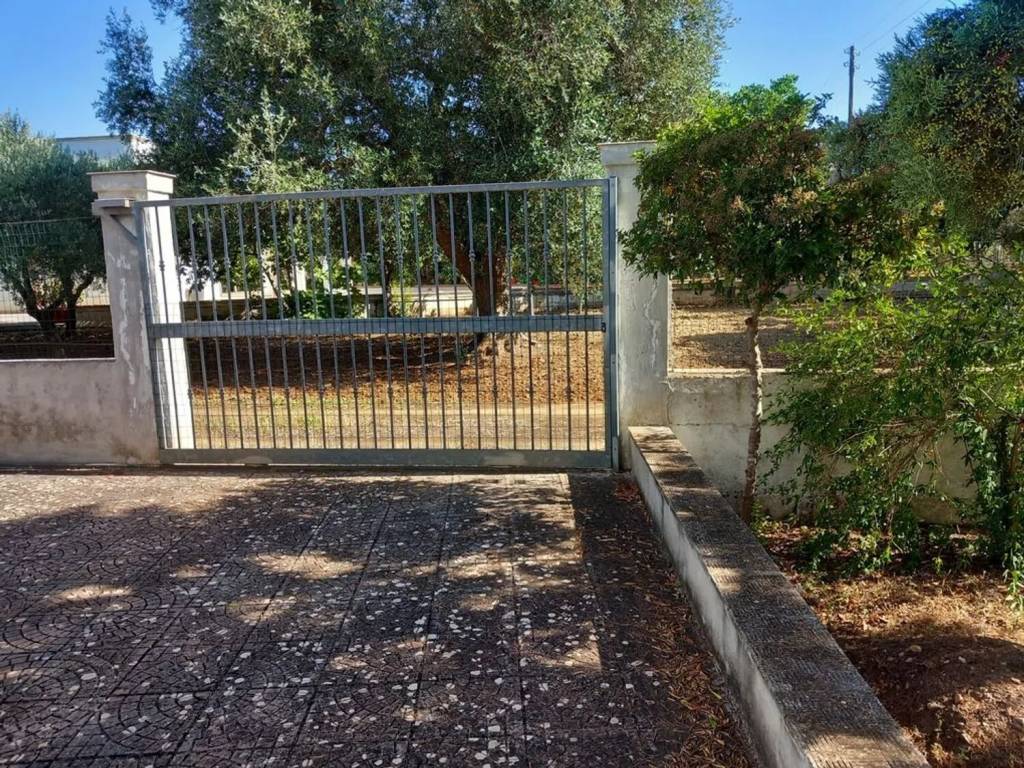 Villa a Francavilla fontana in Contrada Forleo Superiore S.N.C. - Foto 5