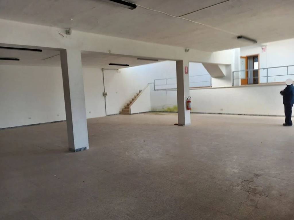 Immobile a Ostuni in Ss. 16 Ostuni - Carovigno S.N.C. - Foto 3