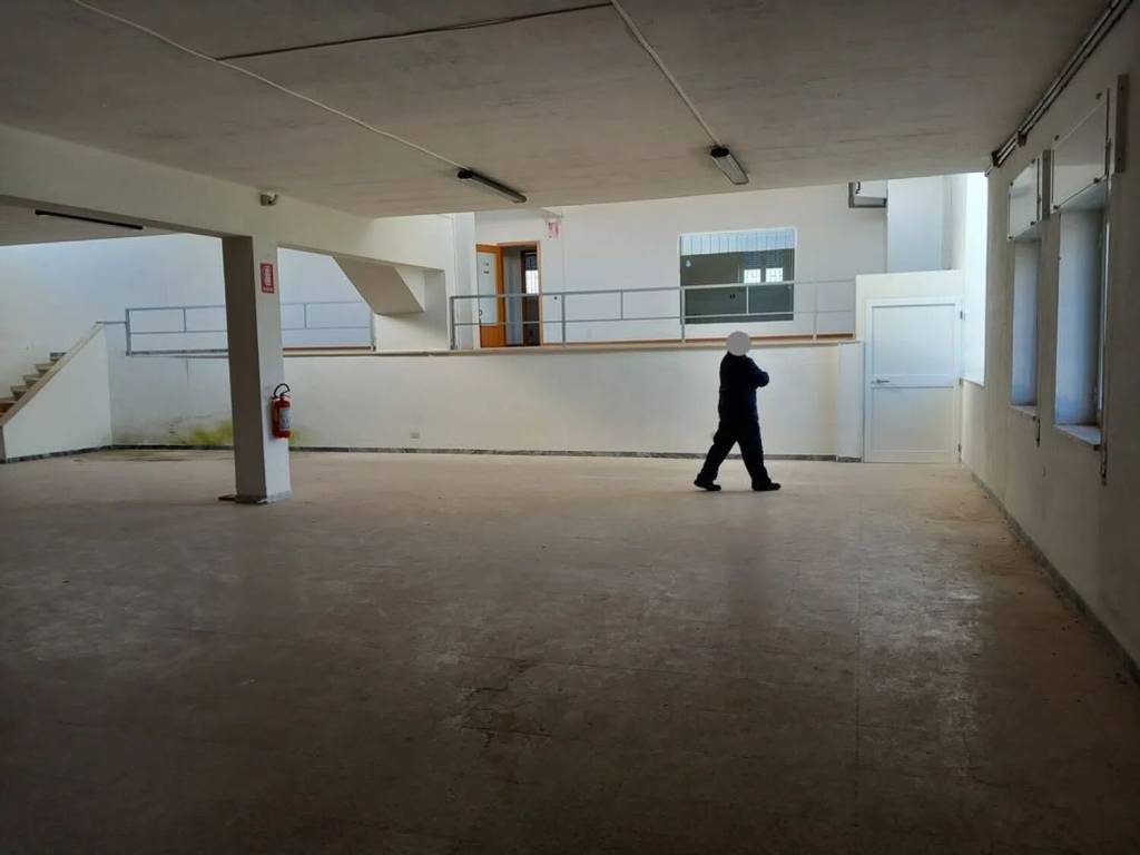 Immobile a Ostuni in Ss. 16 Ostuni - Carovigno S.N.C. - Foto 4