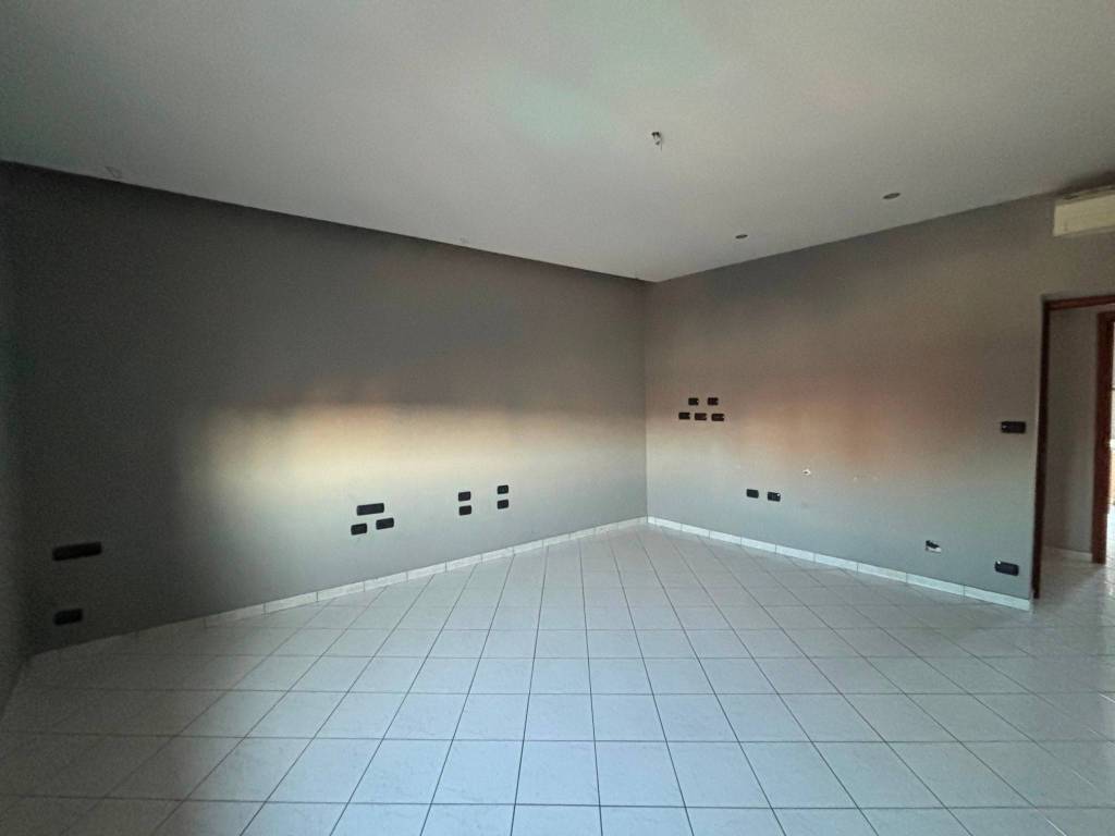 Appartamento a Bra in Via Giovanni Battista Gandino - Foto 5