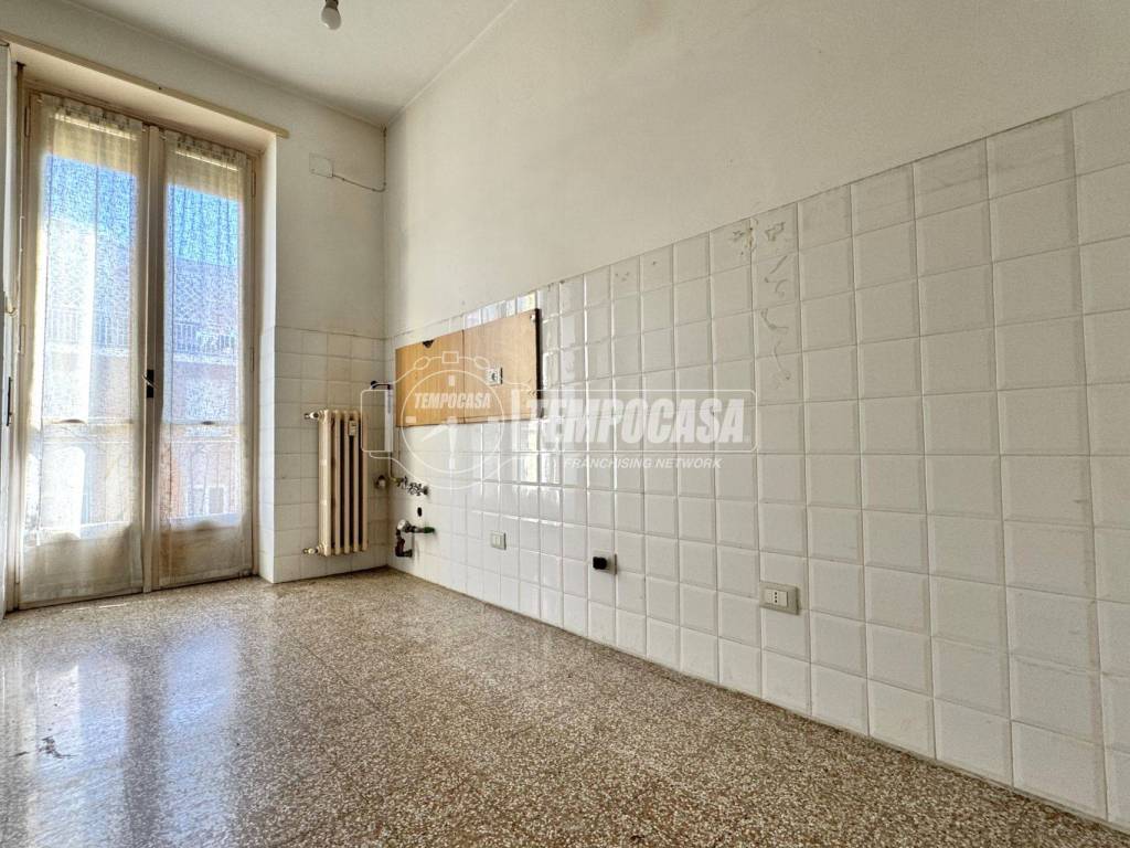 Appartamento a Biella in Via Federico Garlanda - Foto 4