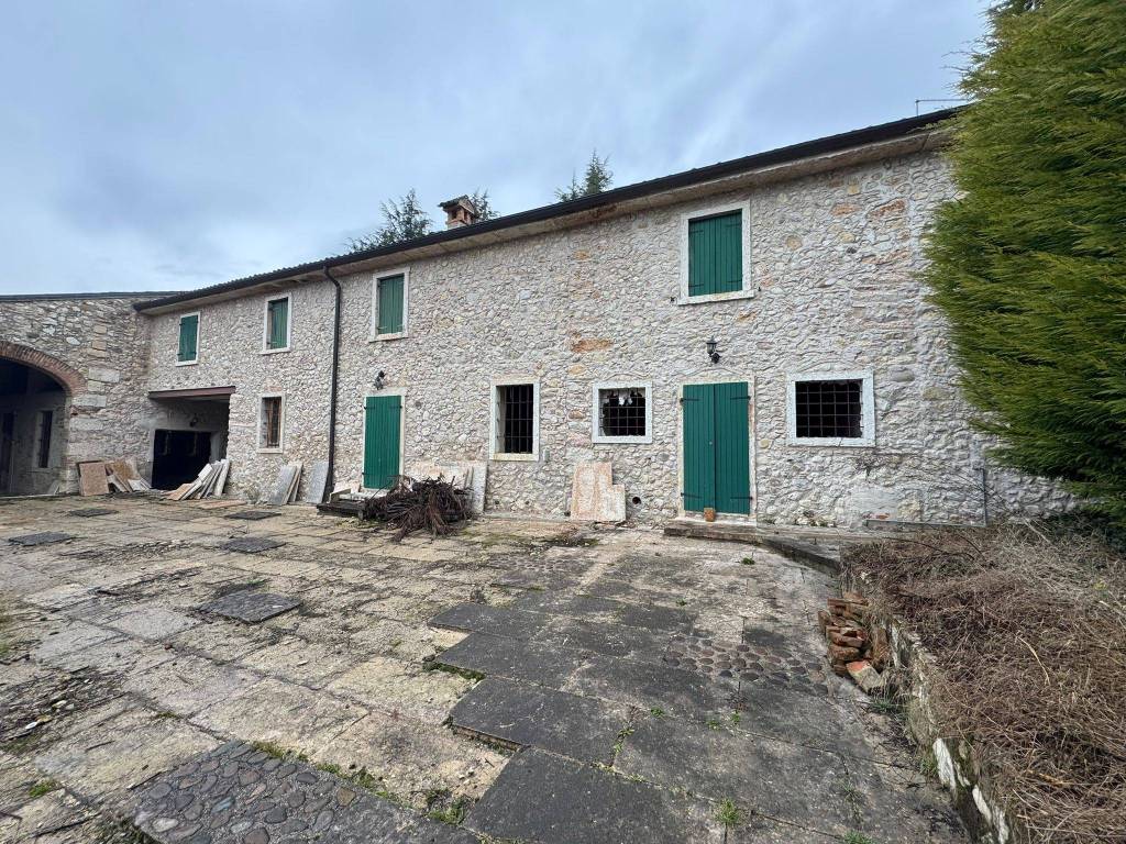 Rustico / casale a Caprino veronese - Foto 3