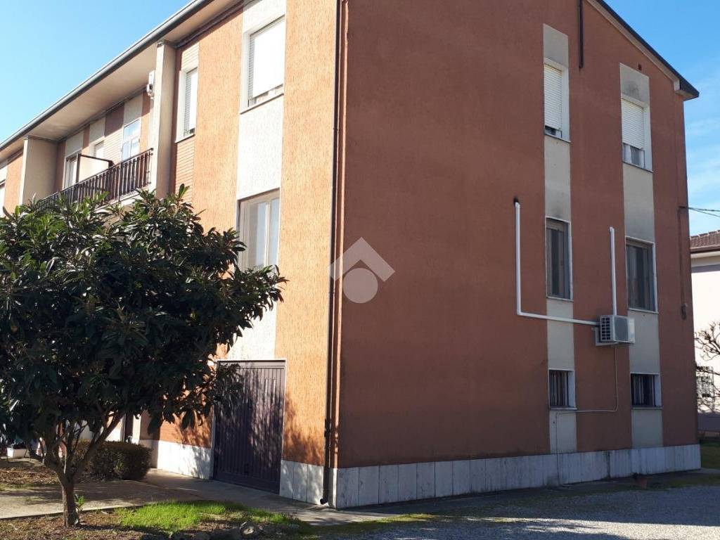 Appartamento a Bagnacavallo in Via Umberto Giordano, 3 - Foto 2