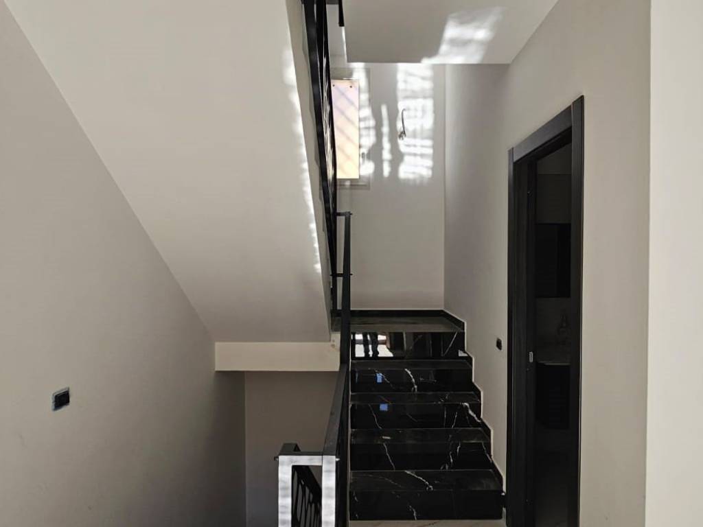 Villa a Aversa in Via dei Glicini - Foto 4