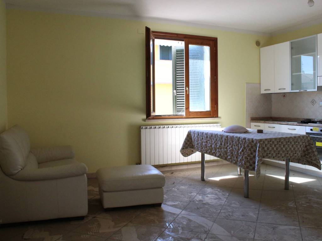 Appartamento a Altopascio in Via Alfredo Catalani, 33 - Foto 4