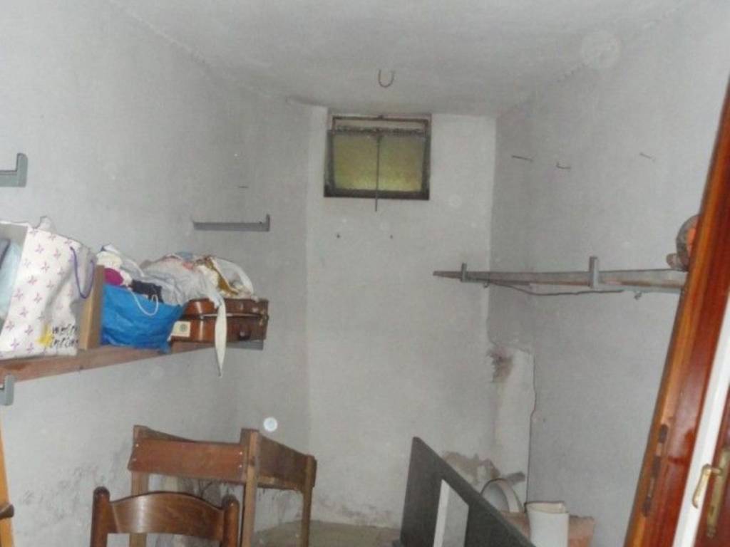 Villa a Castelnuovo parano in Via Campo - Foto 2