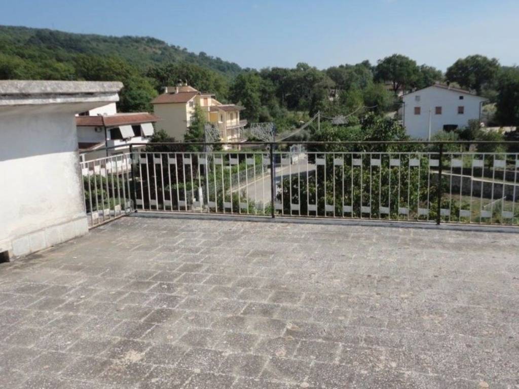 Villa a Castelnuovo parano in Via Campo - Foto 4