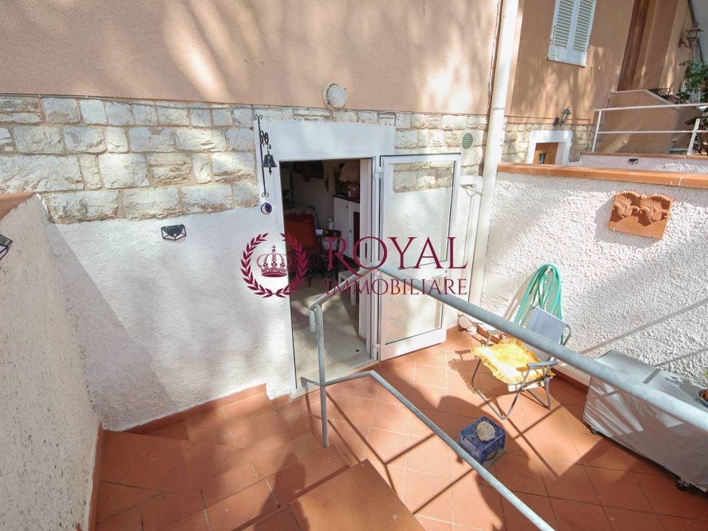 Appartamento a Rosignano marittimo in Via Serchio - Foto 2