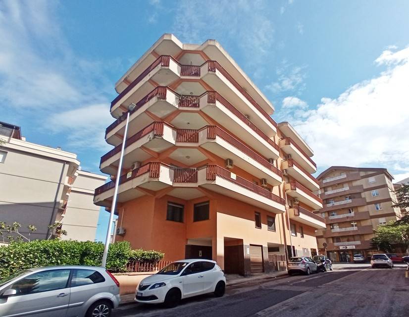 Appartamento a Sassari in Via Gavino Alivia, 17 - Foto 2
