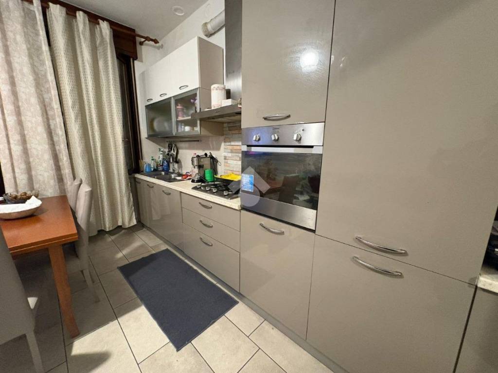 Appartamento a Piacenza in Via IV Novembre, 5 - Foto 3