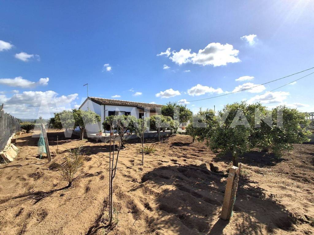 Villa a Ispica in Via delle Acacie - Foto 2