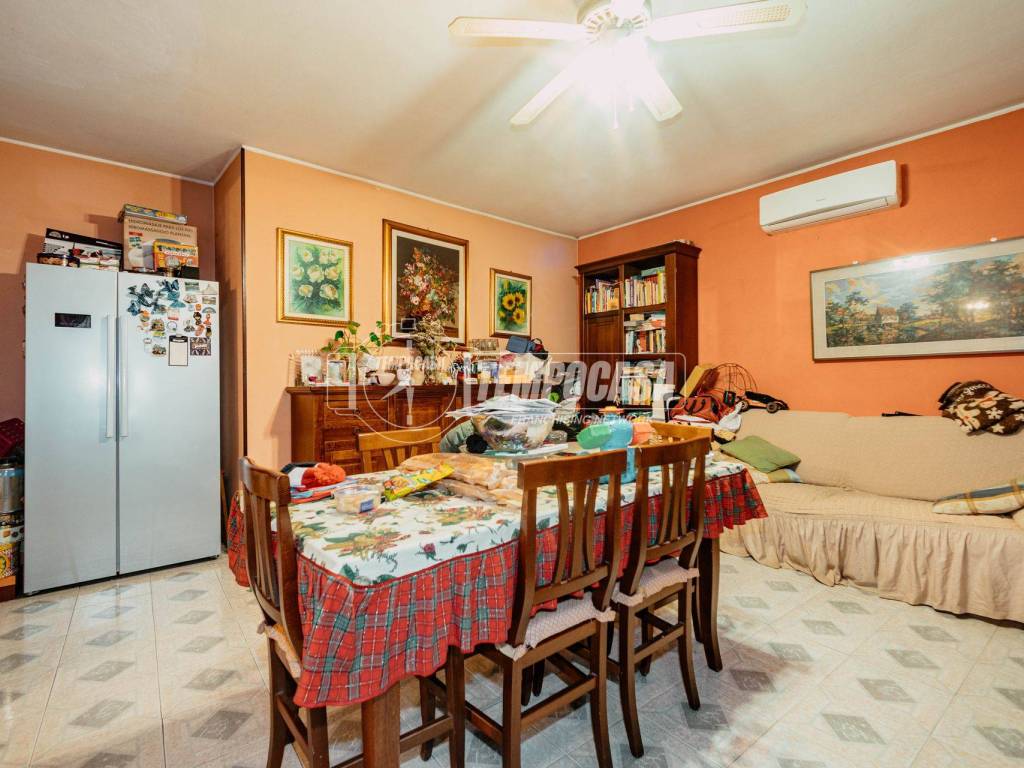 Appartamento a Vigevano in Via Santa Casa 11 - Foto 4