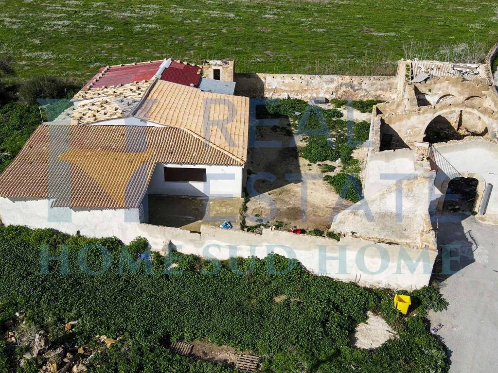 Villa a Avola in Via Roma - Foto 4