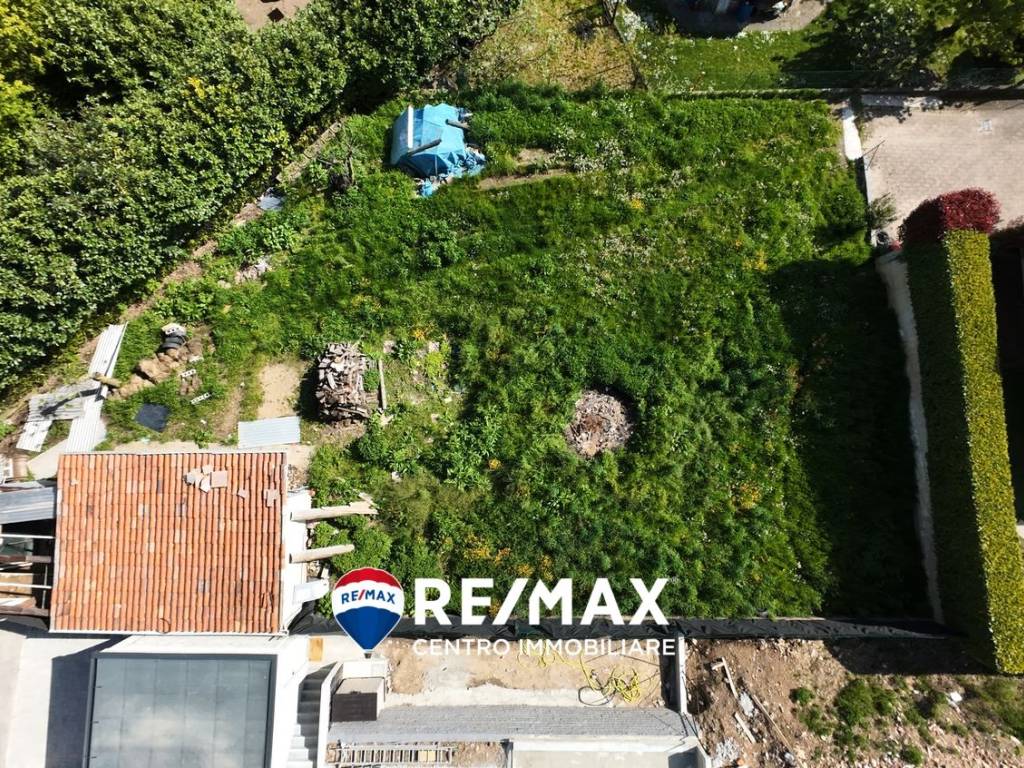 Terreno a Saltrio in Via Vincenzo Bellini - Foto 3