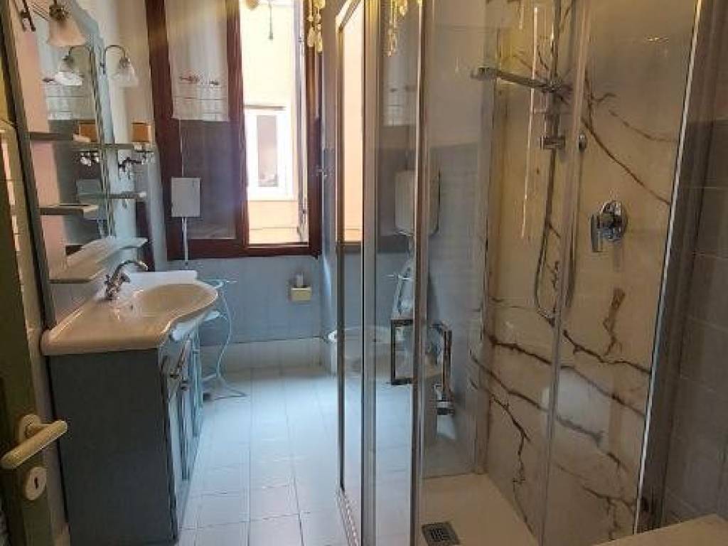 Appartamento a Verona in Via Filippo Rosa Morando - Foto 2