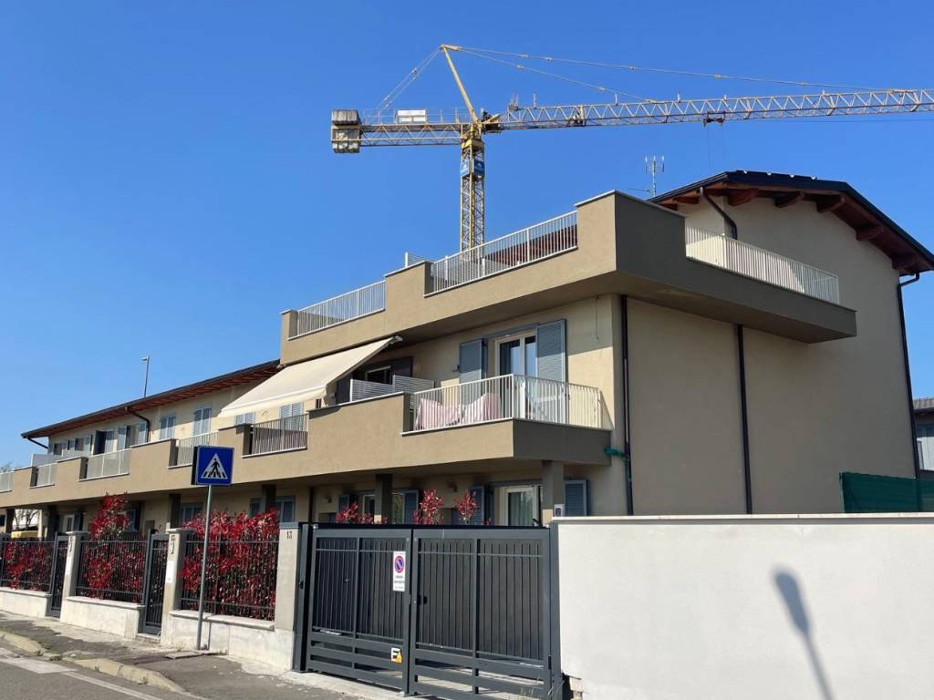 Villetta a schiera a Piacenza in Via Grazia Deledda - Foto 2