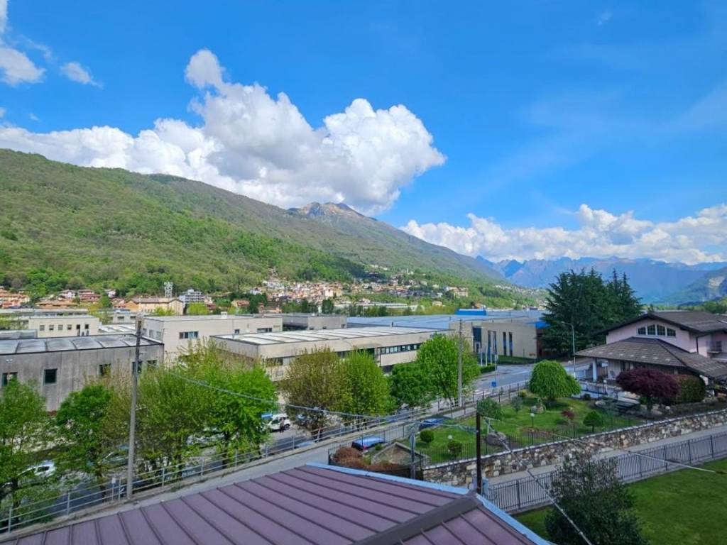 Villa a Omegna in Via Verta - Foto 2