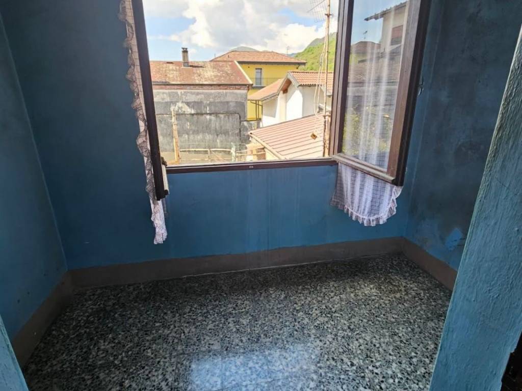 Villa a Omegna in Via Verta - Foto 3