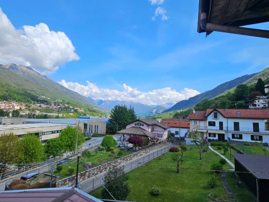 Villa a Omegna in Via Verta - Foto 4