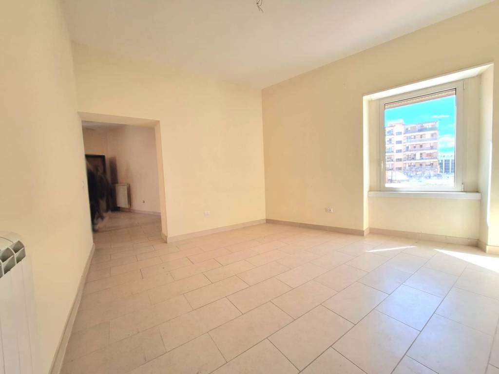 Appartamento a Benevento in Via Torre della Catena - Foto 3