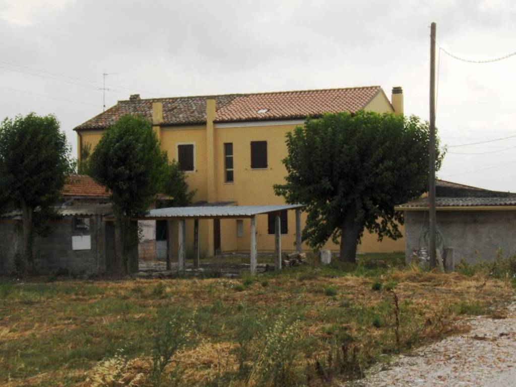 Casa indipendente a Fano in Bellocchi - Foto 1