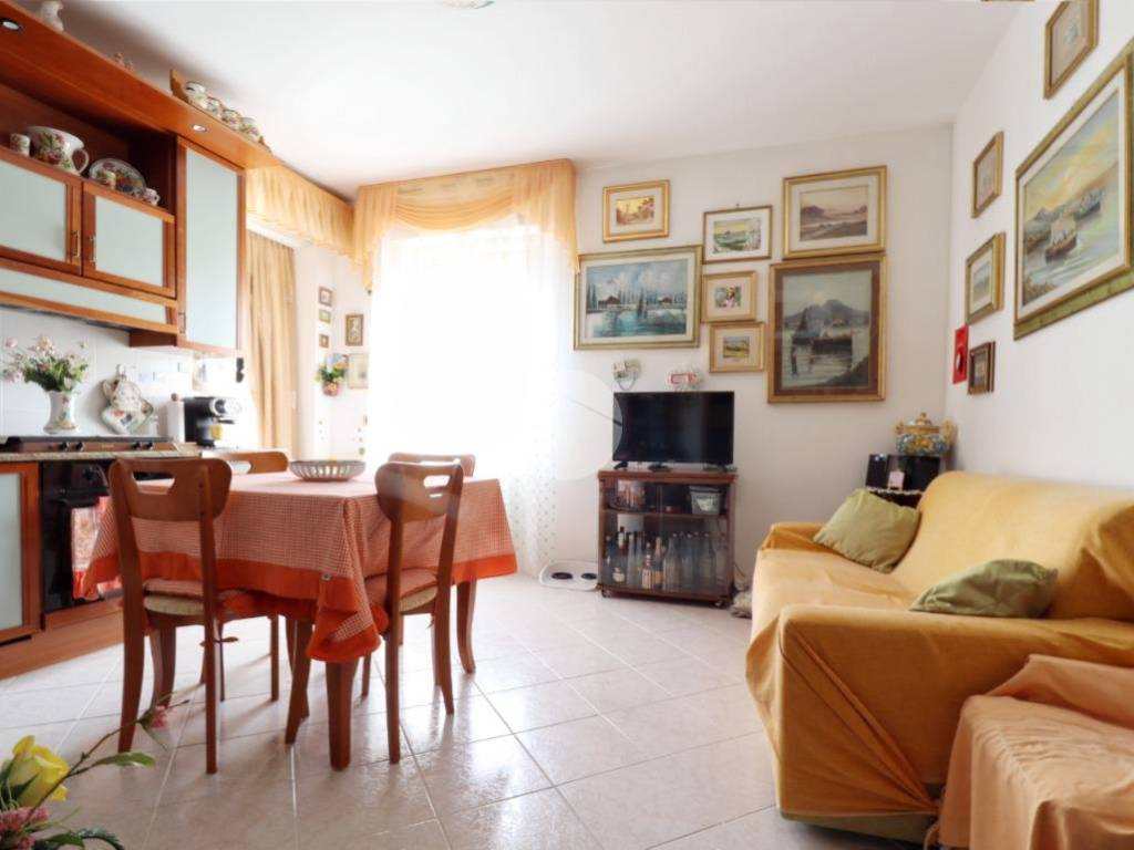 Appartamento a Francavilla al mare in Viale Gran Sasso, 8 - Foto 3