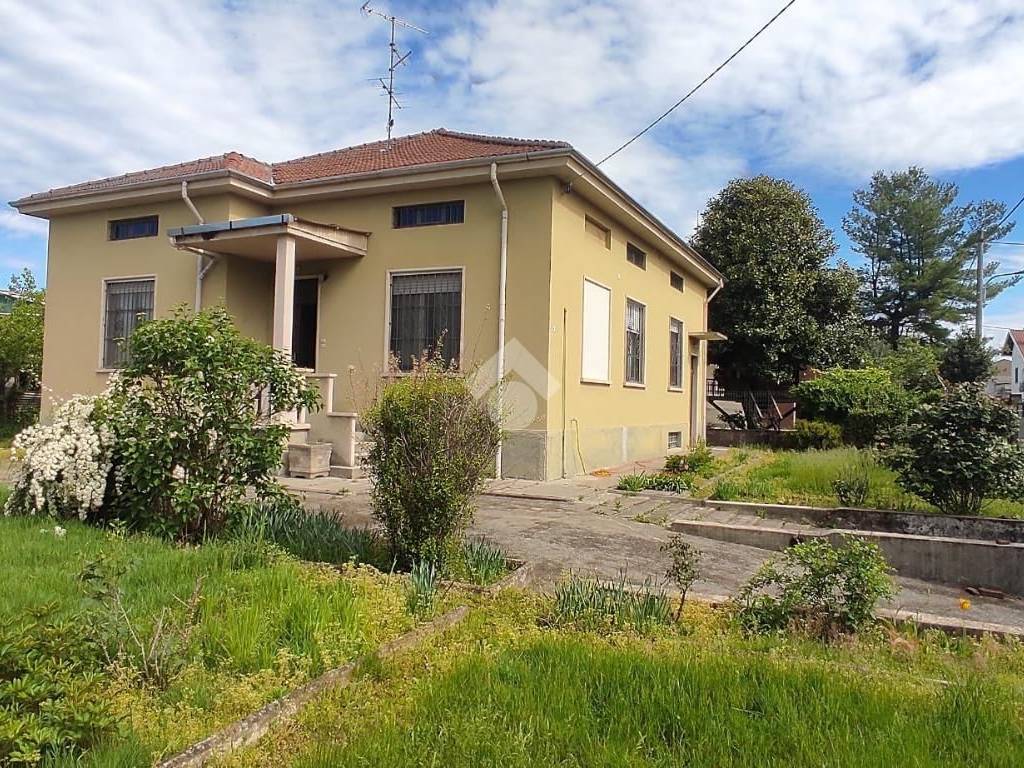 Casa indipendente a Lonate pozzolo in Via 24 Maggio, 9 - Foto 2